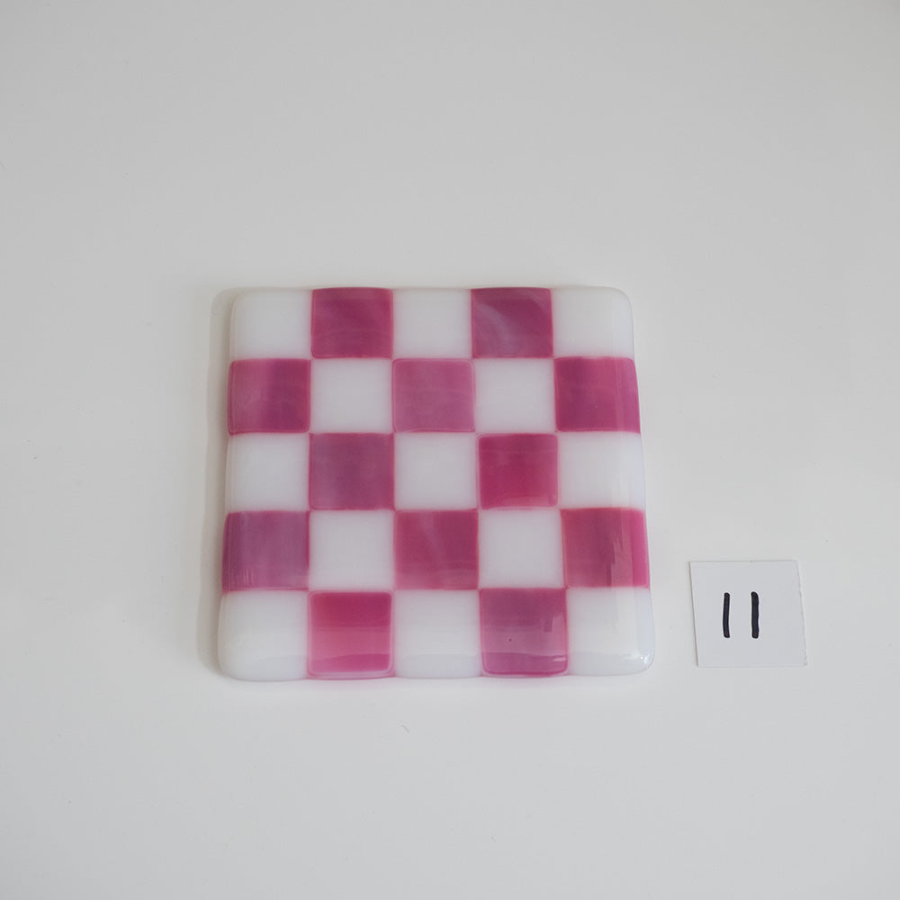 10cm White & Streaky Pink Chequered Coaster - Bullseye Collection