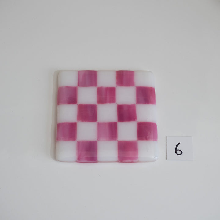 10cm White & Streaky Pink Chequered Coaster - Bullseye Collection