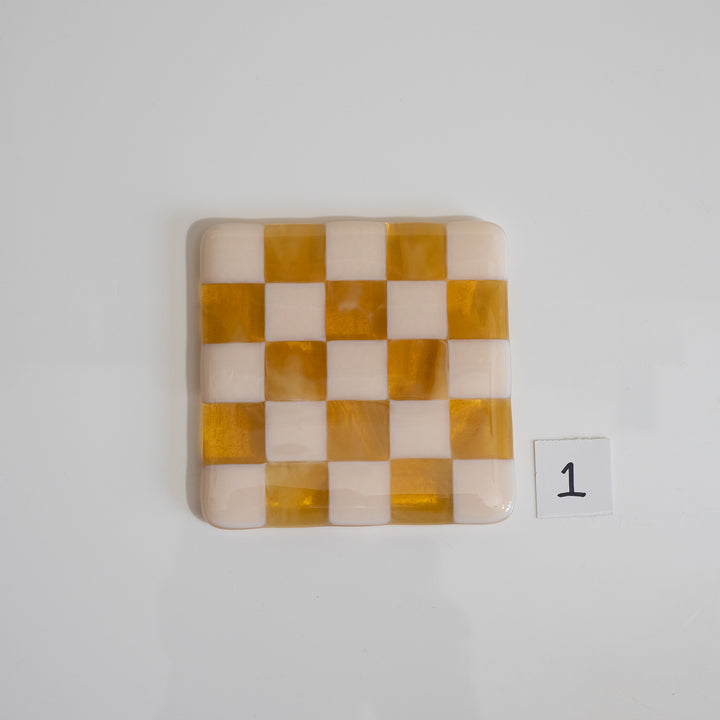10cm Chequered Almond &amp; Amber Coaster