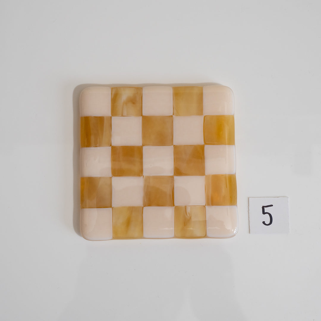 10cm Chequered Almond &amp; Amber Coaster