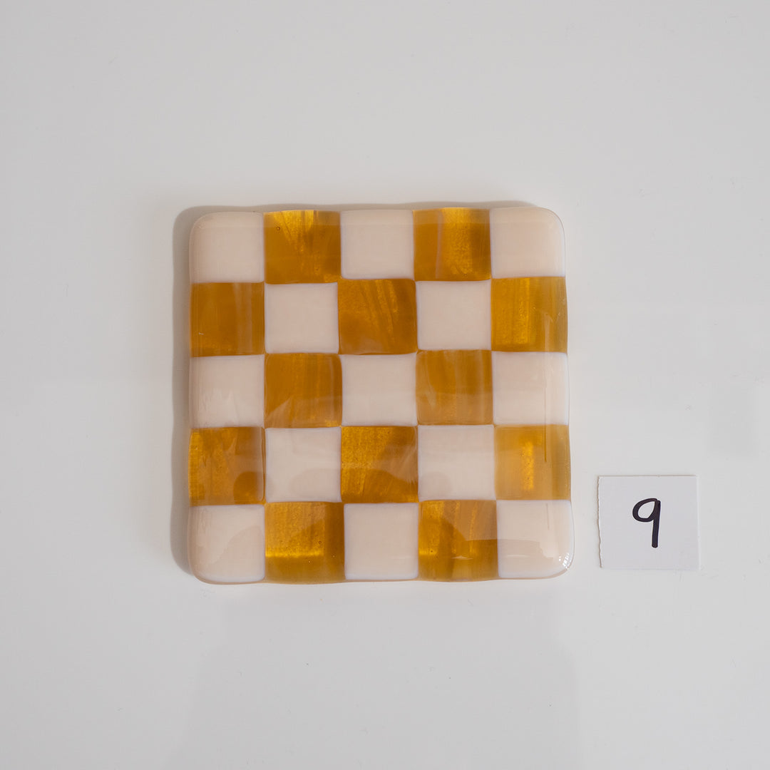 10cm Chequered Almond &amp; Amber Coaster