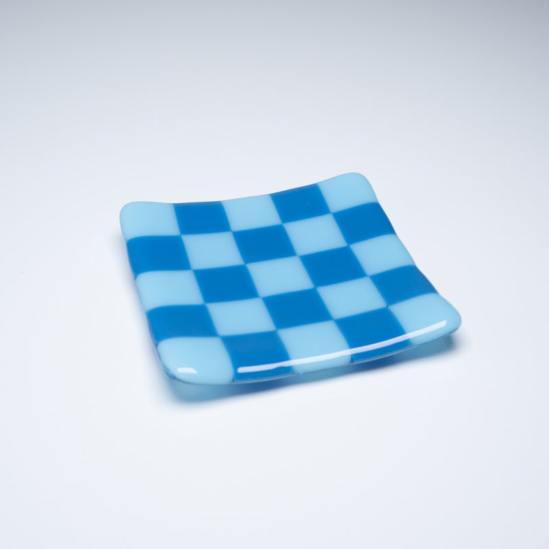 10cm Chequered Dual Coloured Shallow Dish - Bullseye Collection