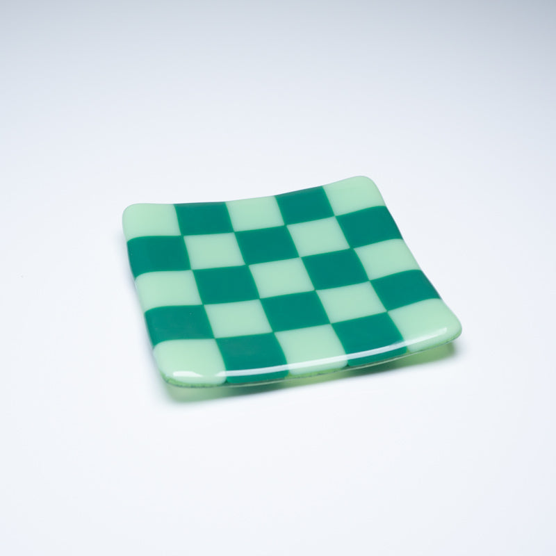 10cm Chequered Dual Coloured Shallow Dish - Bullseye Collection
