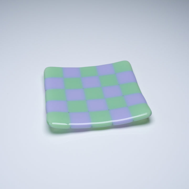 10cm Chequered Dual Coloured Shallow Dish - Bullseye Collection