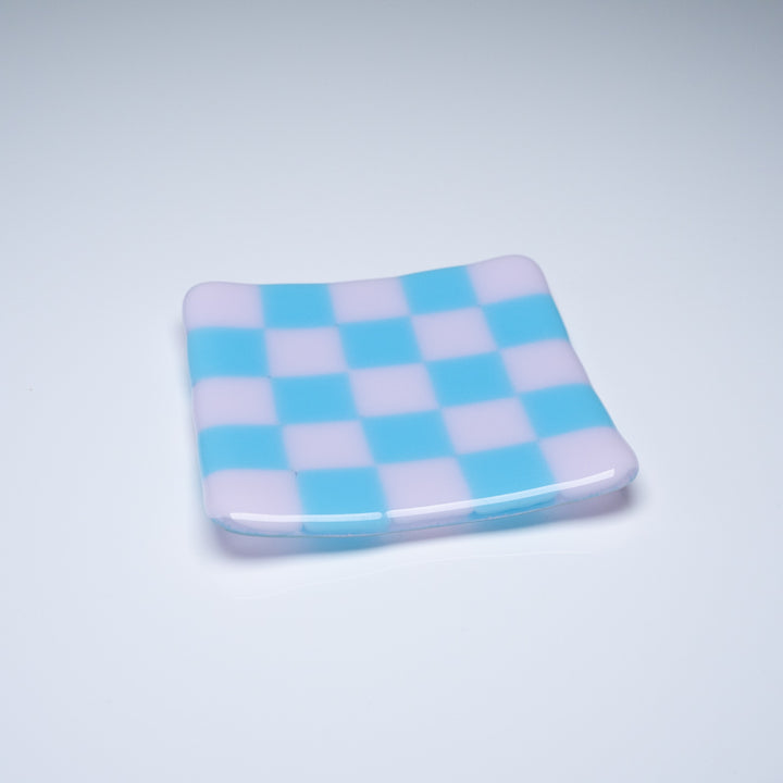 10cm Chequered Dual Coloured Shallow Dish - Bullseye Collection