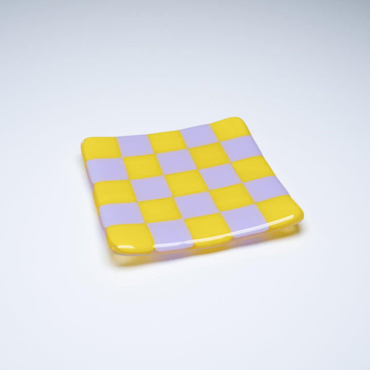10cm Chequered Dual Coloured Shallow Dish - Bullseye Collection