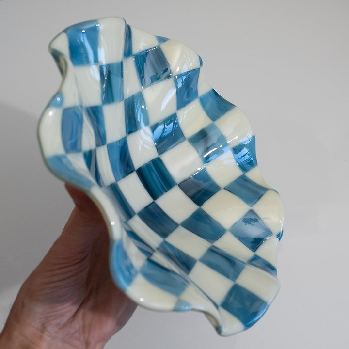 25cm Chequered Cream/Blue Bowl - Bullseye Collection
