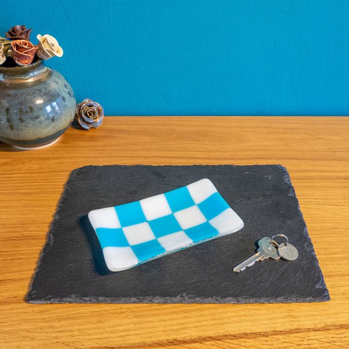 15x8cm Chequered White/Colour Tray image 7