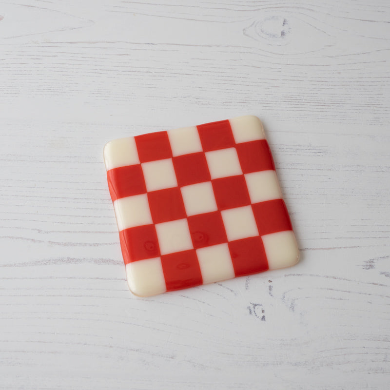 10cm Chequered Dual Coloured Coaster - Red Pimento &amp; Cream image