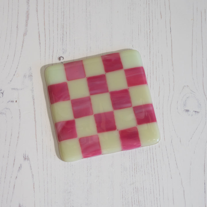 10cm Chequered Dual Coloured Coaster - Artichoke &amp; Streaky Pink image
