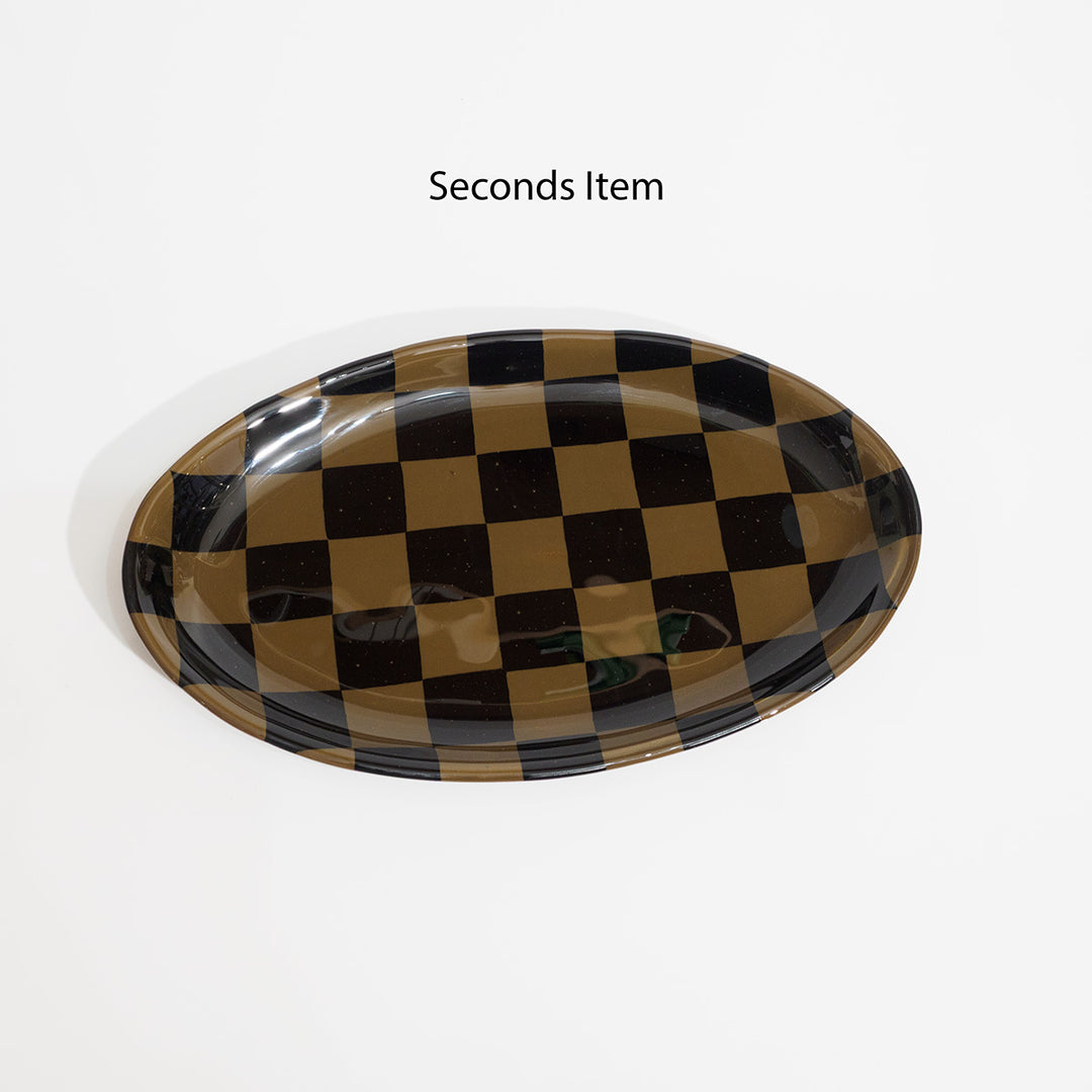 "Seconds" 30x18cm Chequered Brown & Black Oval Platter (please read full description)