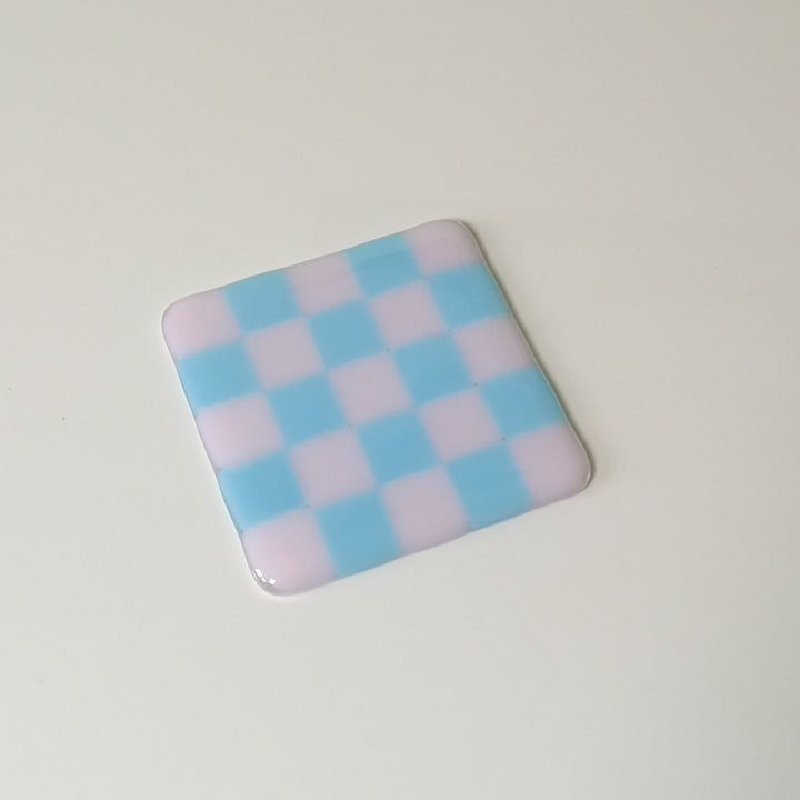 10cm Chequered Dual Coloured Coaster - Pink &amp; Light Blue image