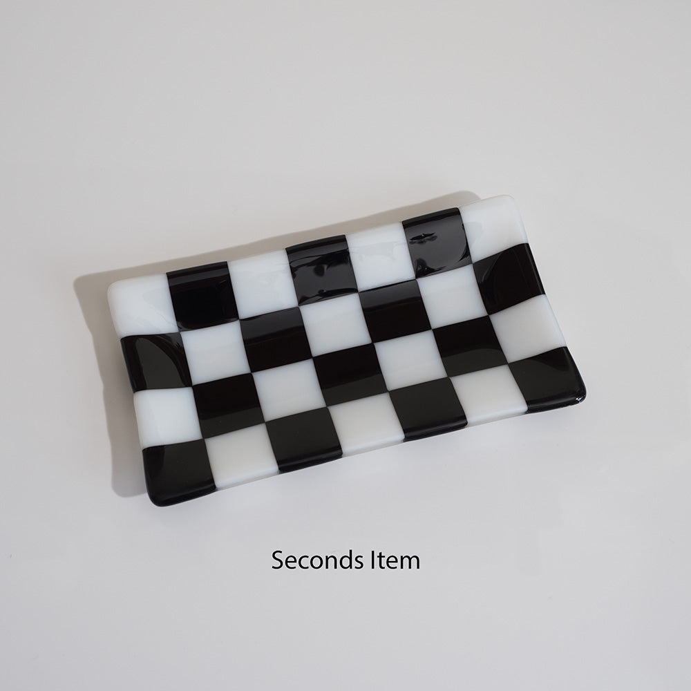 "Seconds" 21x12cm Chequered White & Black Large Tray (please read full description)