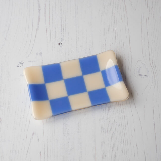 "Seconds" 15x8cm Checkered Almond & Periwinkle Blue