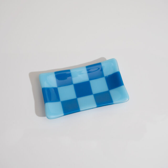 "Seconds" 15x8cm Chequered Blue Light/Dark Tray (please read full description)
