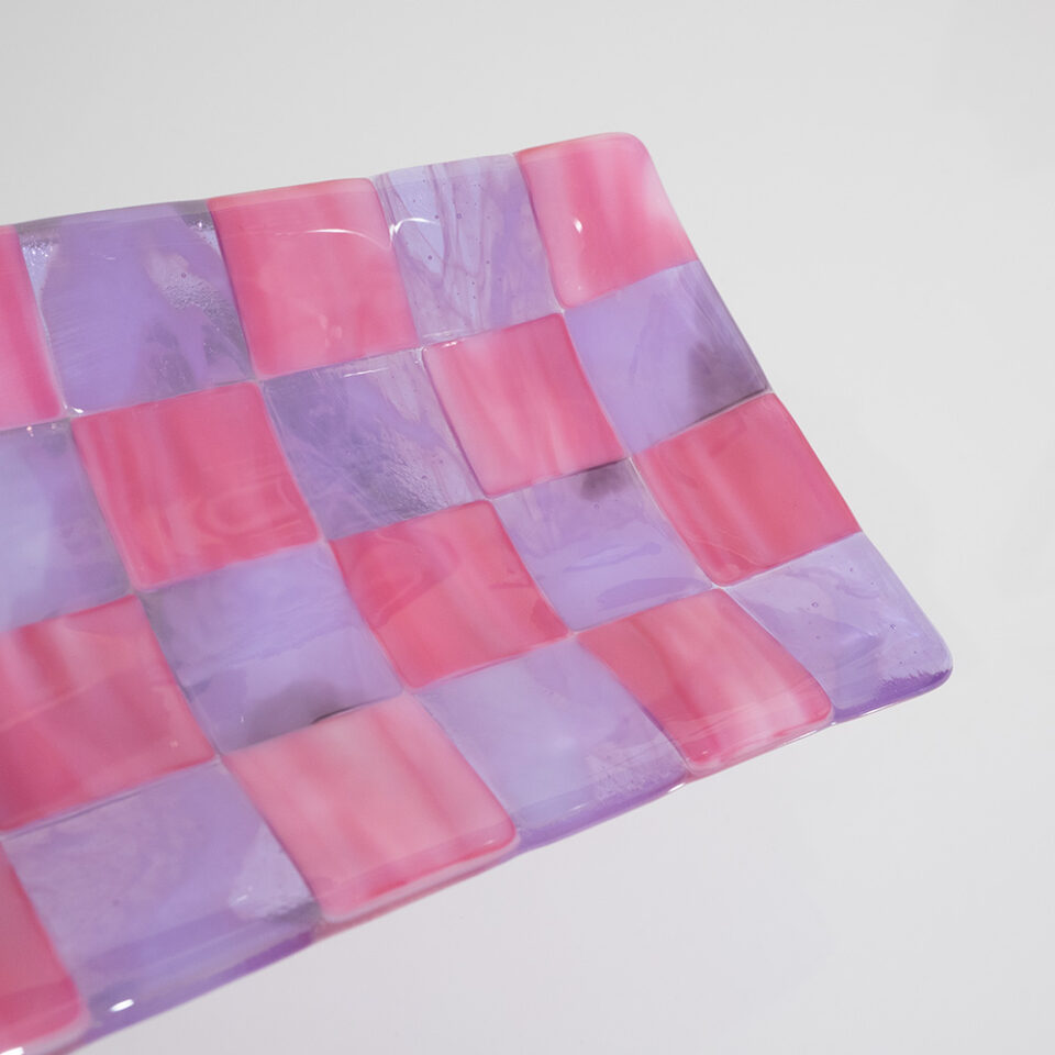 21x12cm Chequered Pink/Lavender/Amethyst Tray - Image 2