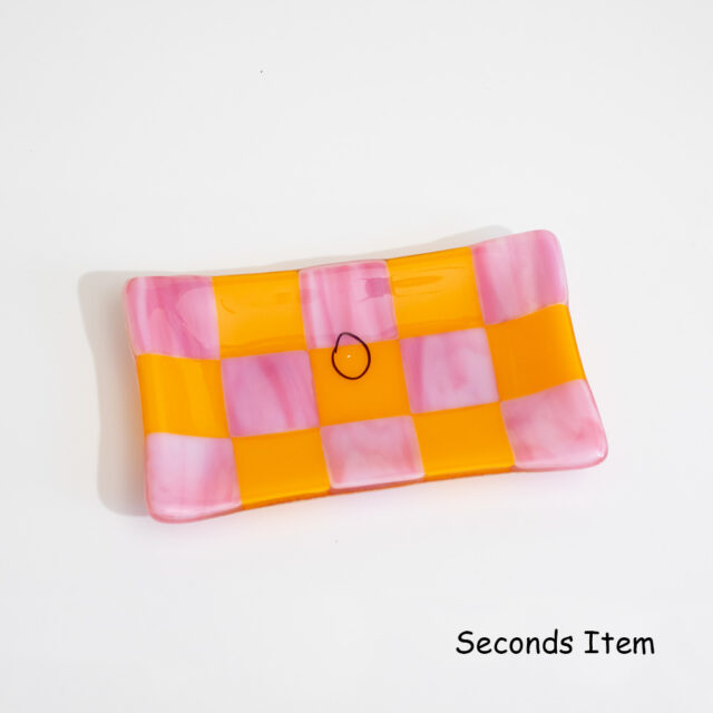 "Seconds" 15x8cm Chequered Streaky Pink/Orange Tray (please read full description)